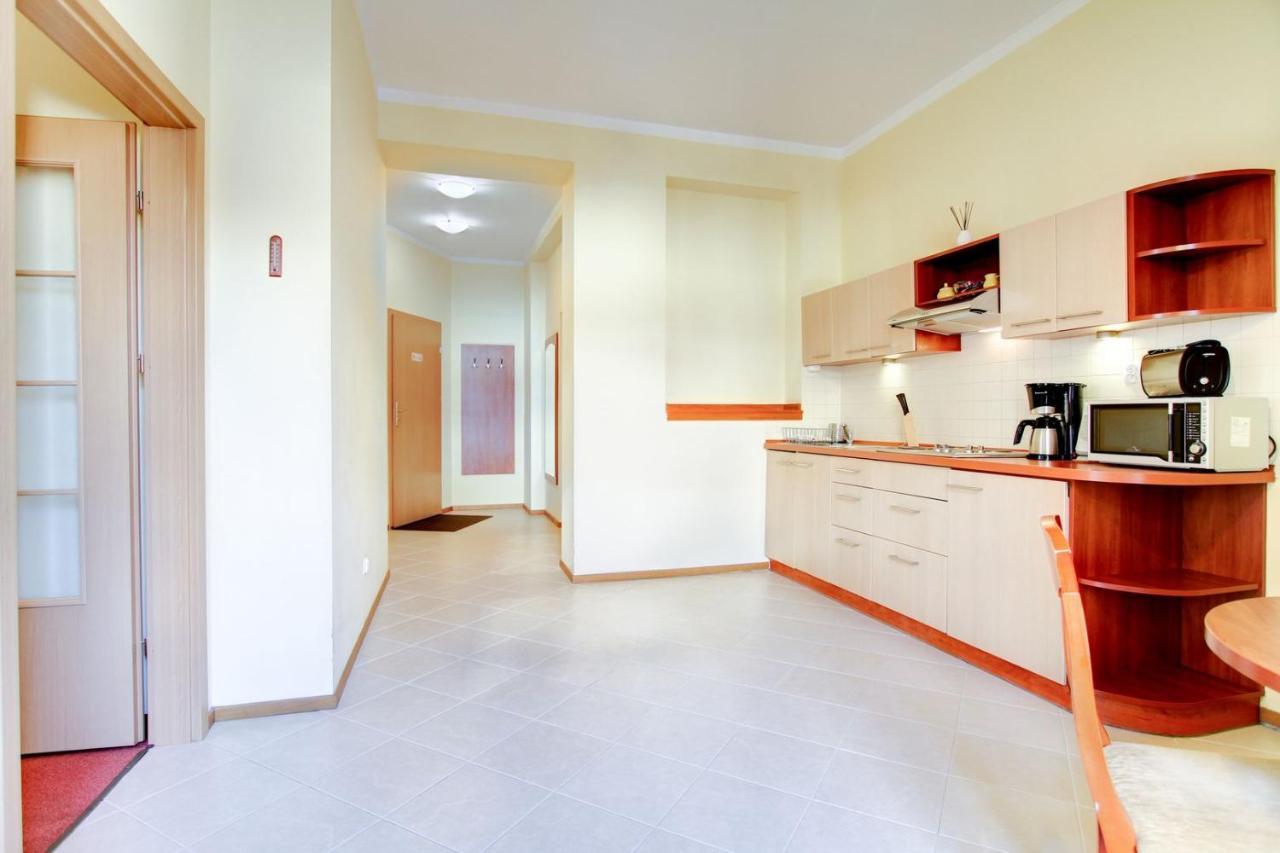 P&J Apartamenty Sw. Krzyza Krakow Luaran gambar